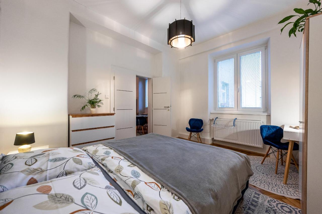 Mojmirova Apartment Kosice Center Eksteriør bilde