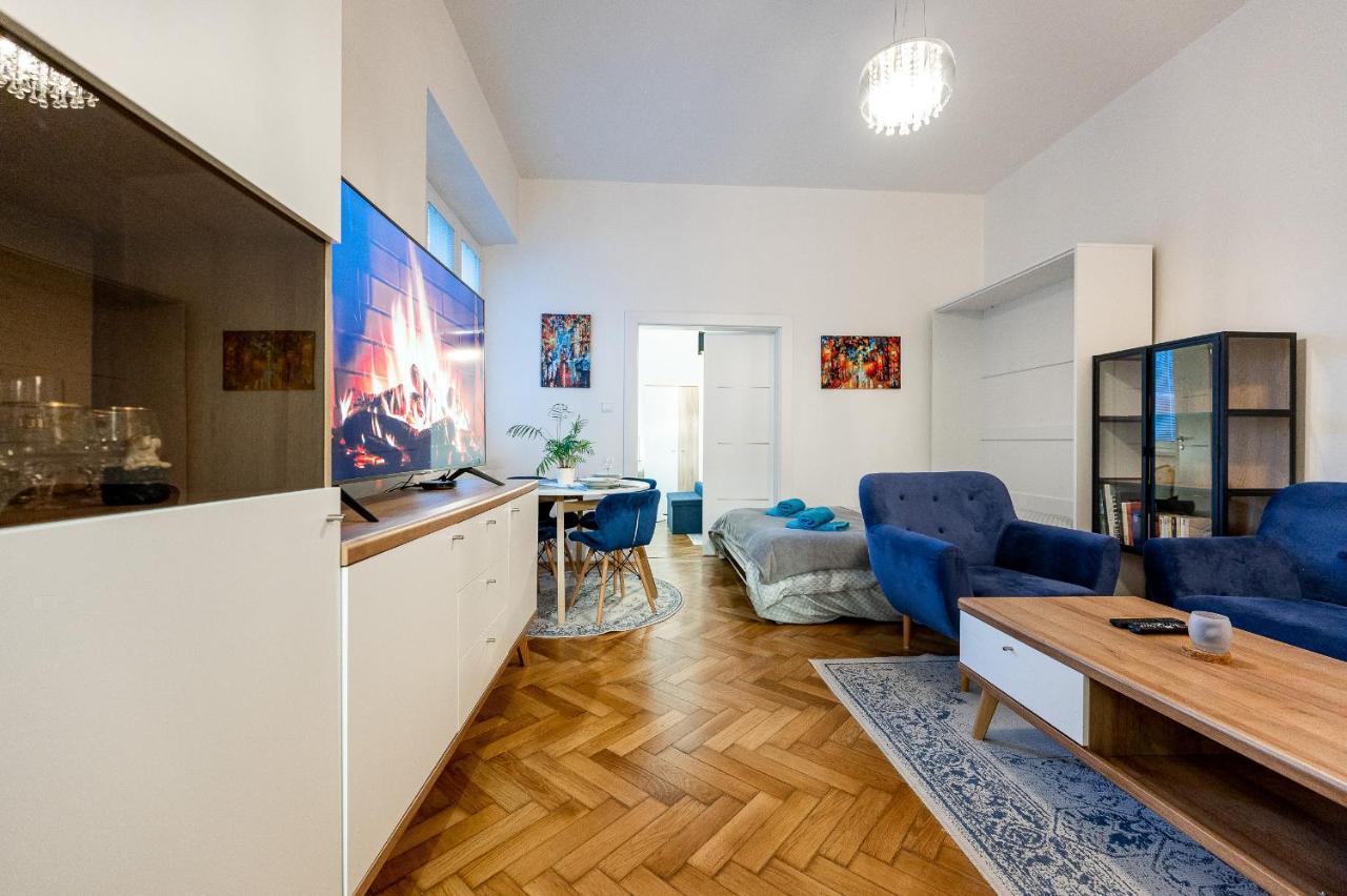 Mojmirova Apartment Kosice Center Eksteriør bilde